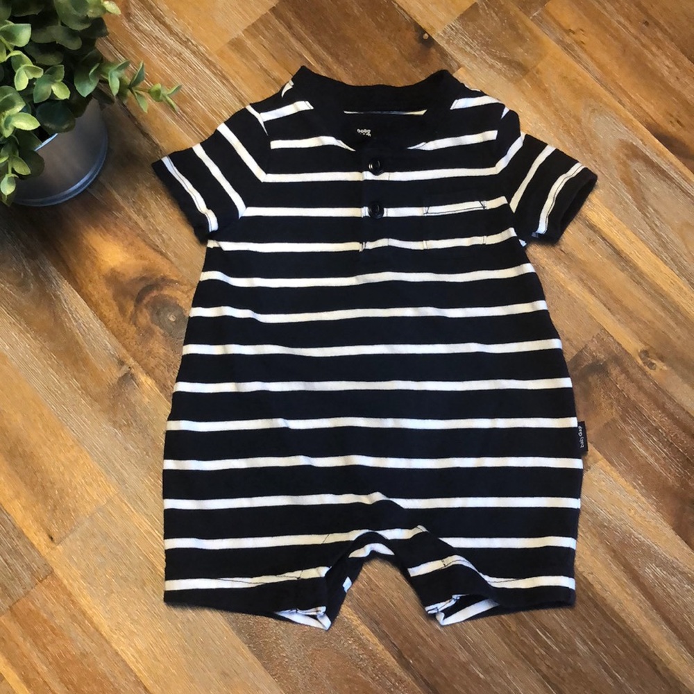 Baby GAP Shorty One-piece. Navy/White. Size 0-3mo.